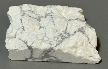Howlite